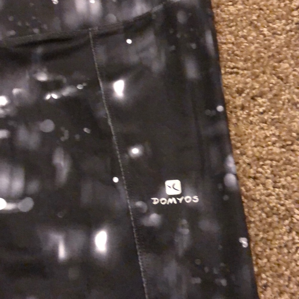 Leggins - Picture 2 of 4
